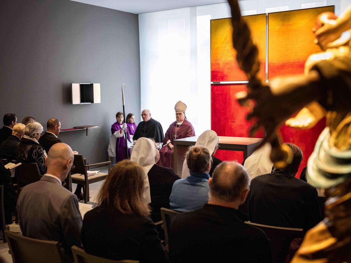 Im Rahmen einer Messfeier hat Bischof Bertram die neue Kapelle im Vincentinum gesegnet. (Fotos: Vincentinum)