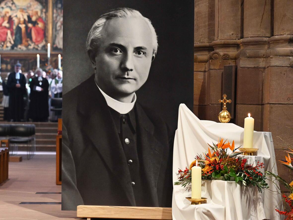 Seligsprechung von Max Josef Metzger im Freiburger Münster 2024. (Foto: Leander Stork / pba)