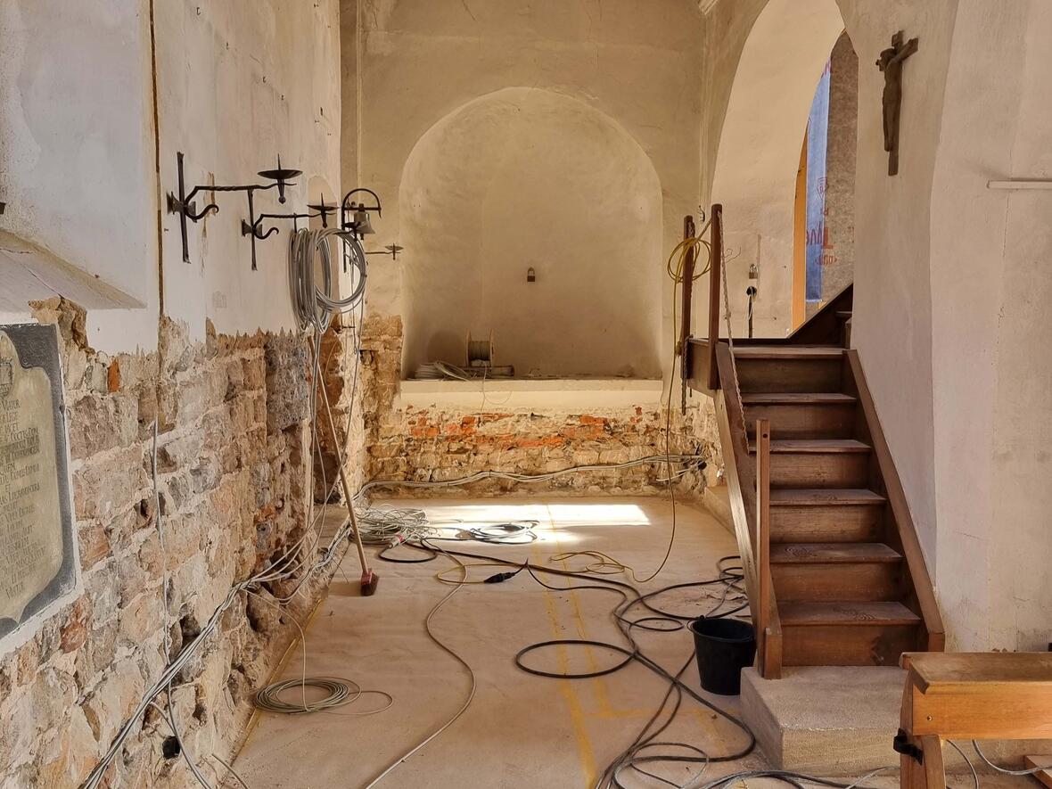 Umfangreiche Sanierung erfolgte auch im Kircheninnenraum. (Foto: Josef Hefner / Pfarrei Halsbach)