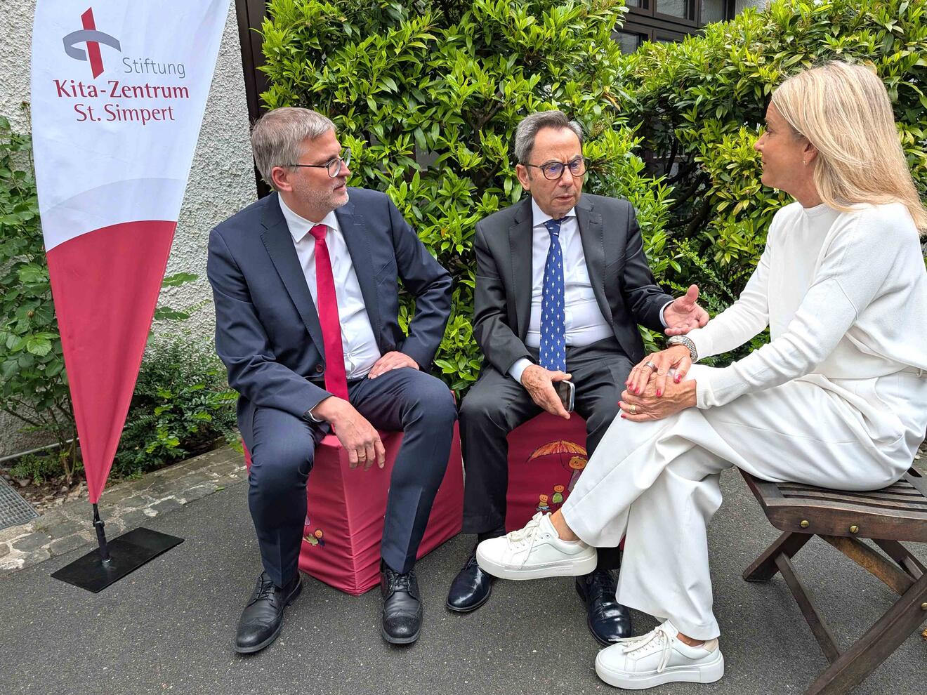 Blickrichtung Zukunft beim großen Leitungstreffen