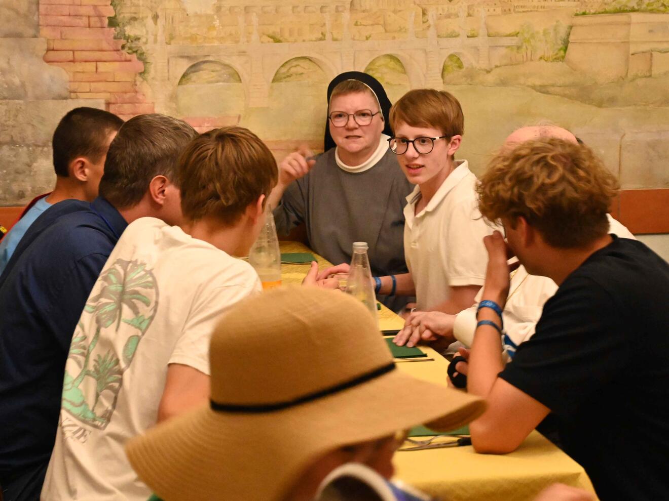 Augsburger zu Gast beim Papst und in Trastevere