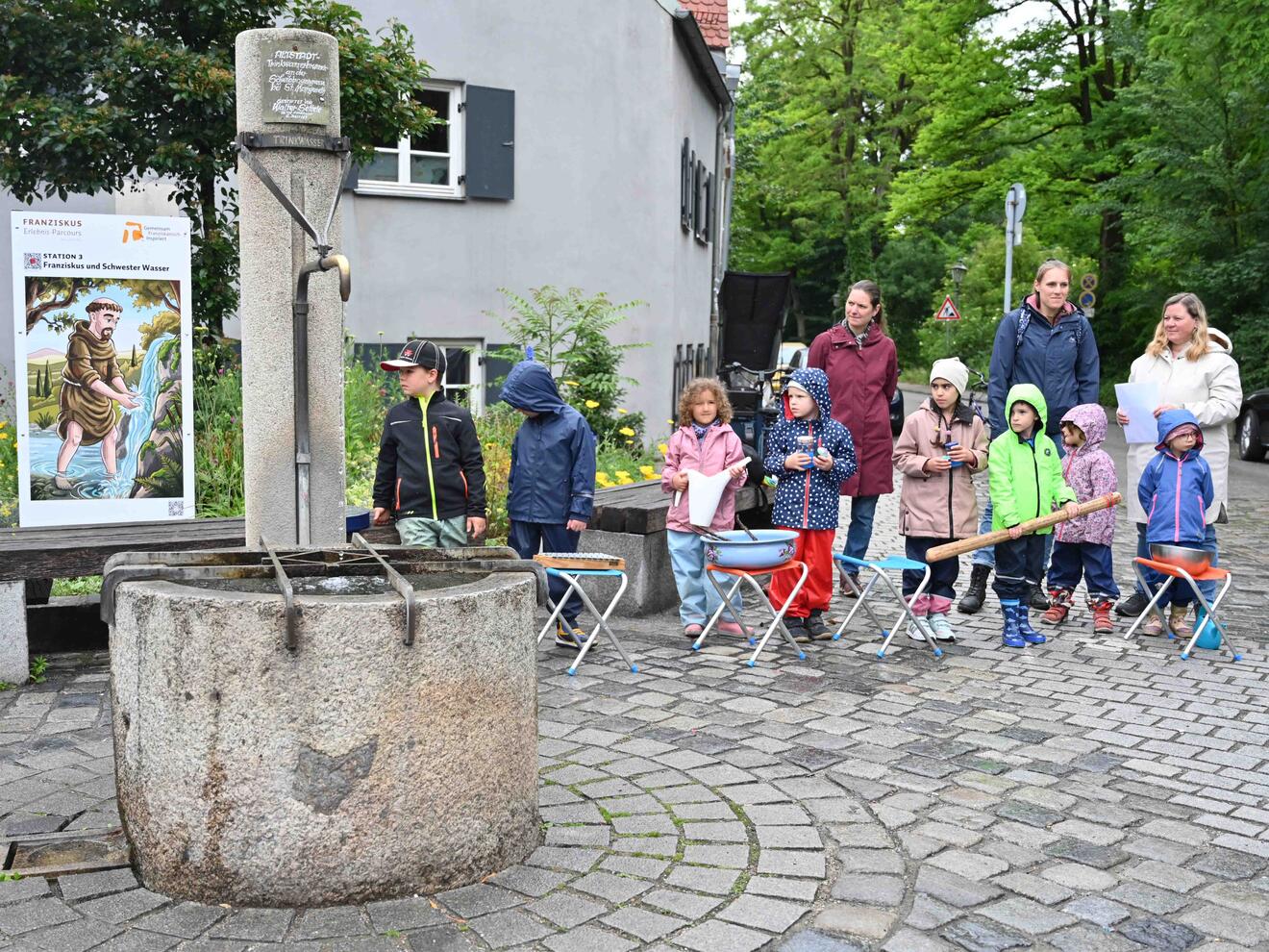 Beim Erlebnis-Parcours können Kinder die Werte des hl. Franziskus spielerisch kennenlernen. (Fotos: Maria Rösch / pba)