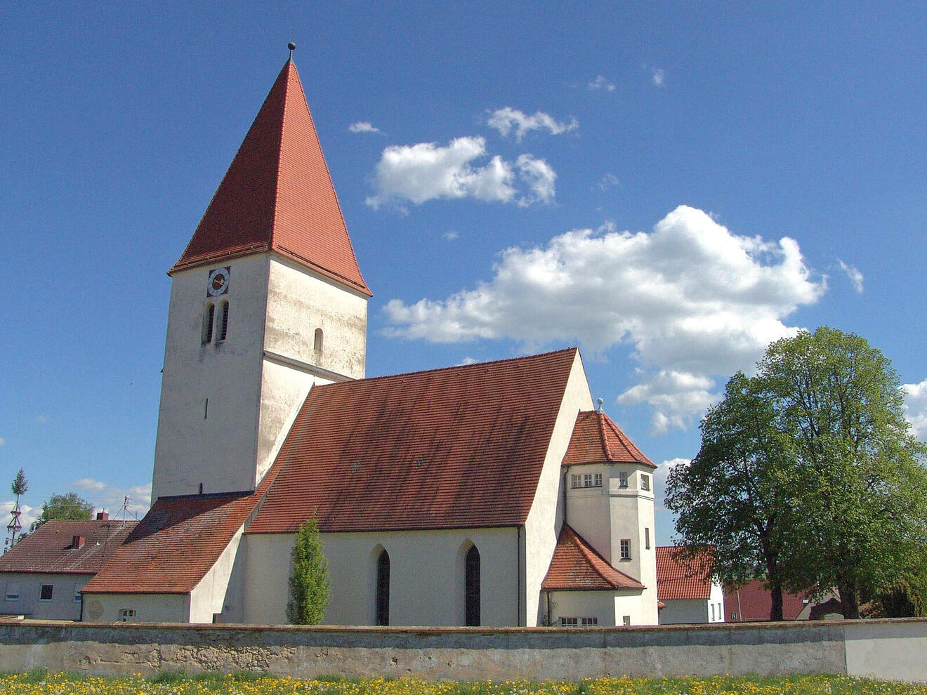 Die Marienkirche in Nähermemmingen (Foto: wikimedia Tilman2007).