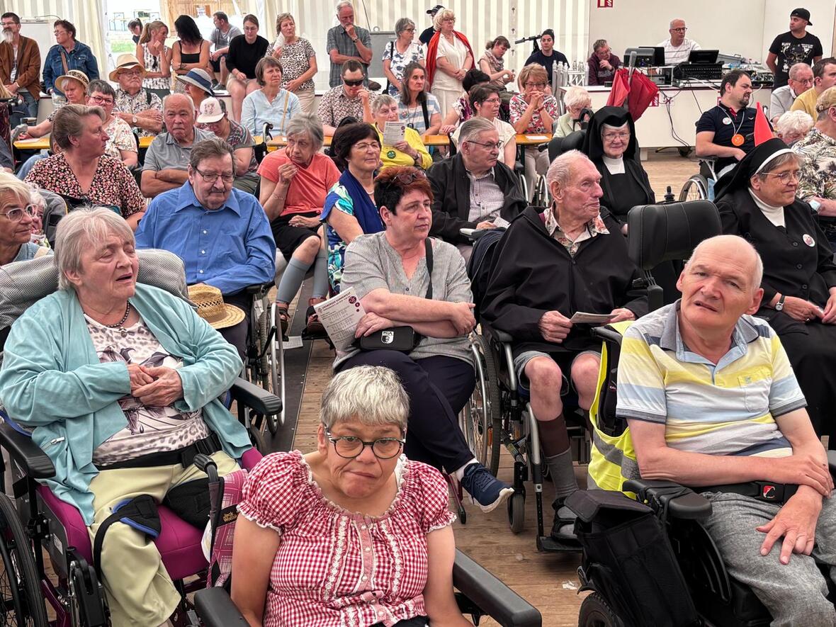 Das Dominikus-Ringeisen-Werk (DRW) hat sich auf die Begleitung, Förderung und Assistenz von Menschen mit Behinderungen spezialisiert. (Foto: Ulrich Bobinger/pba)