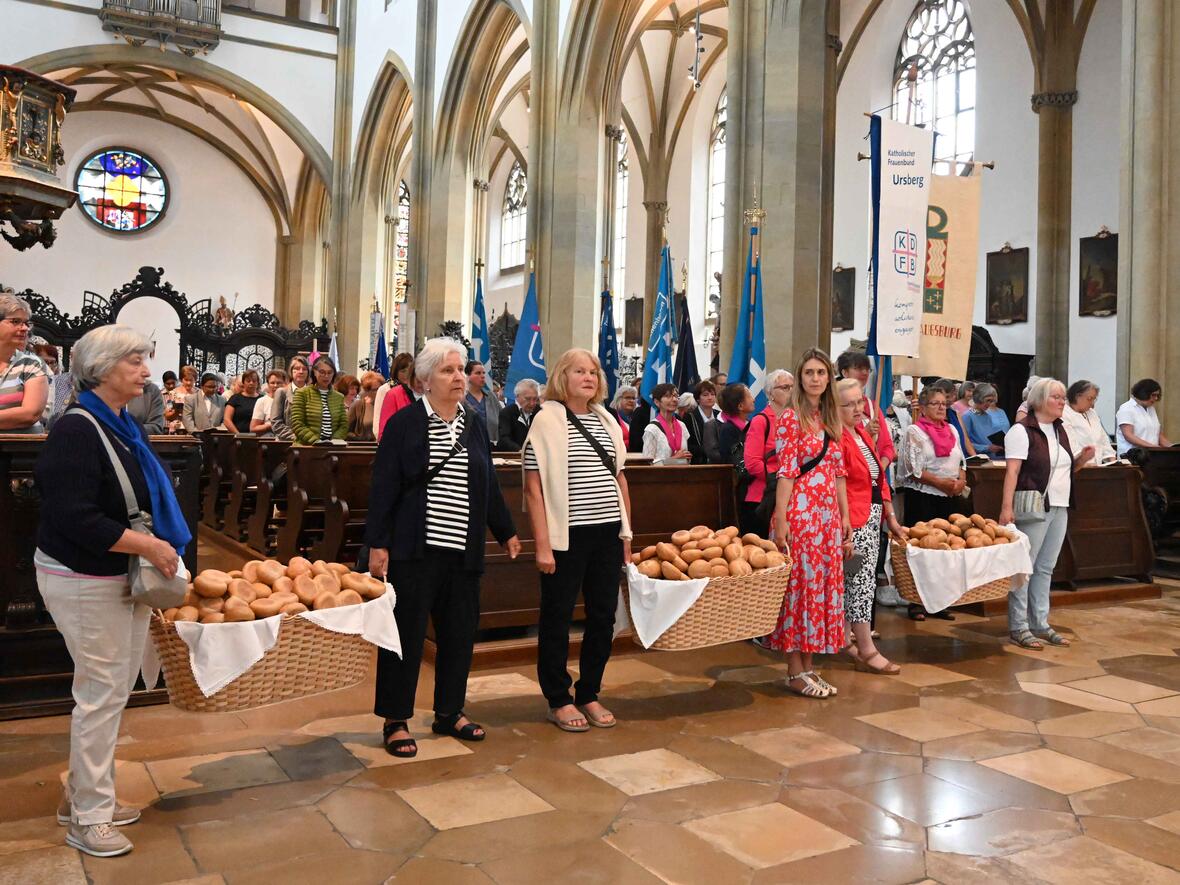 Den Friedensgeist Jesu in die Welt tragen