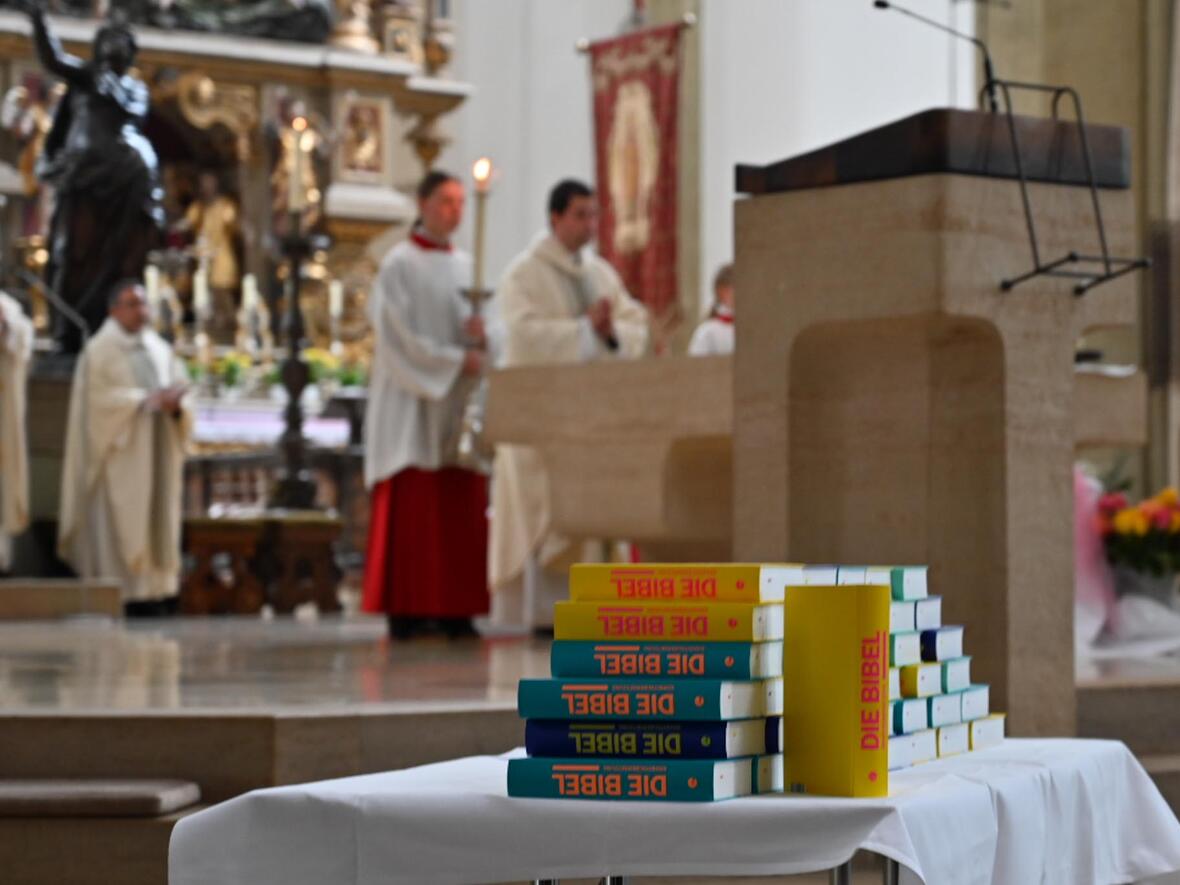 Lehrkräfte für Religion empfangen Missio canonica