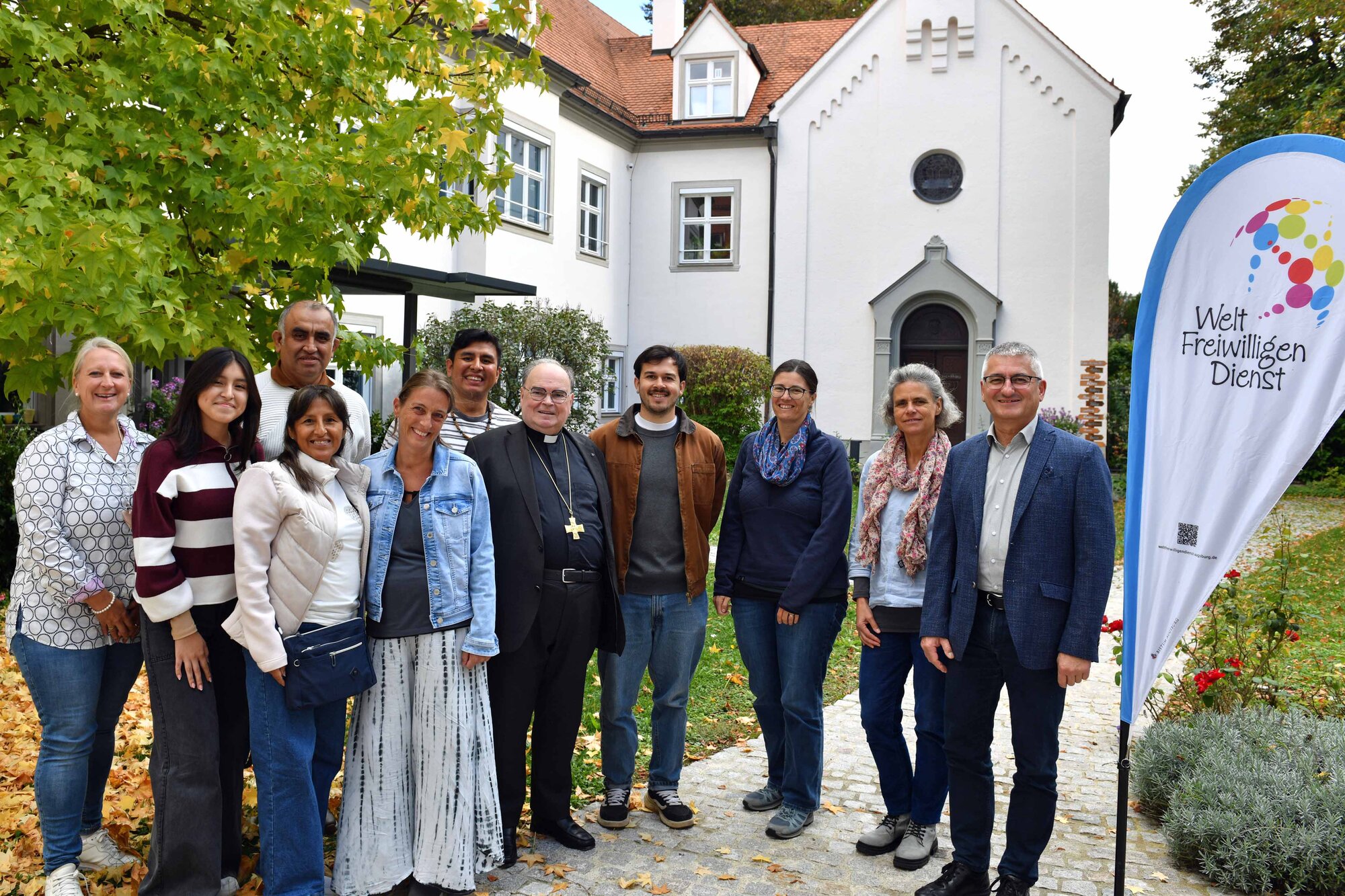 01_Weltfreiwilligendienst_Projektpartner aus Peru und Chile zu Gast in Augsburg (Foto Nicolas Schnall pba)