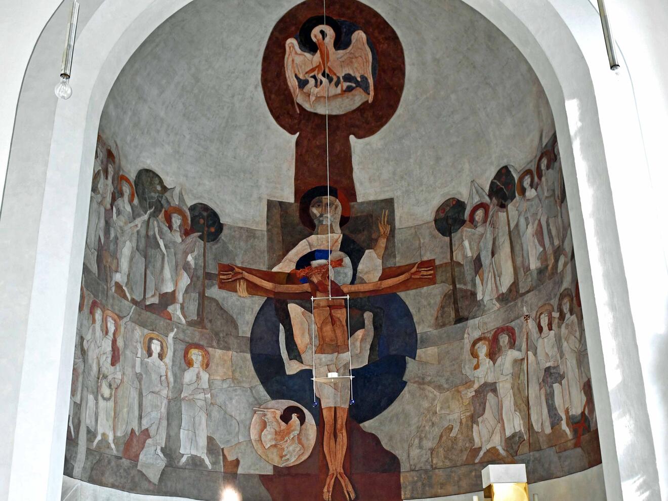 Fresko des jüngst verstorbenen Künstlers Georg Bernhard (1929-2026) im Altarbereich der Bischöflichen Hauskapelle. (Foto: Daniel Jäckel / pba)
