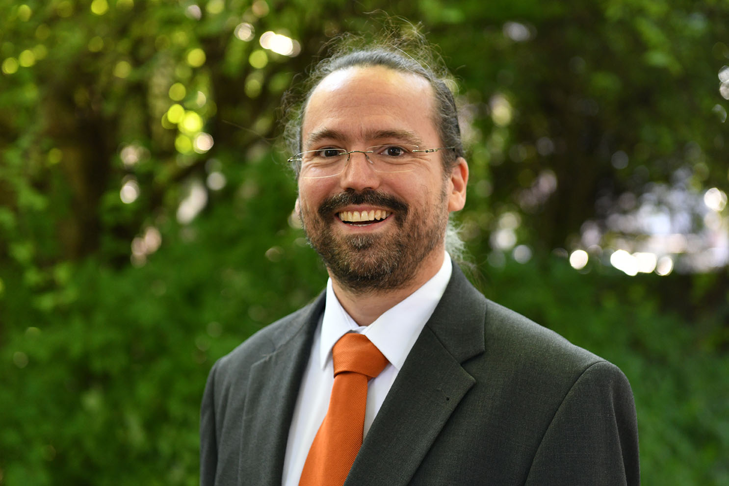 Dr. Marc Andre Selig