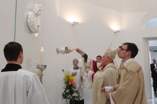 KL_JPII_PS1400074