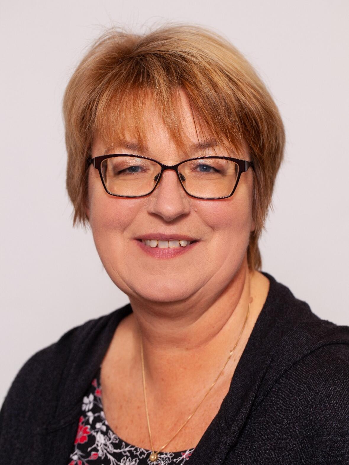 gabi-kroemer4018080