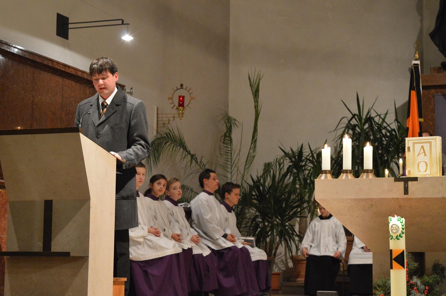 gedenkgottesdienst-unter-dem-motto-mut-tut-gut1367324