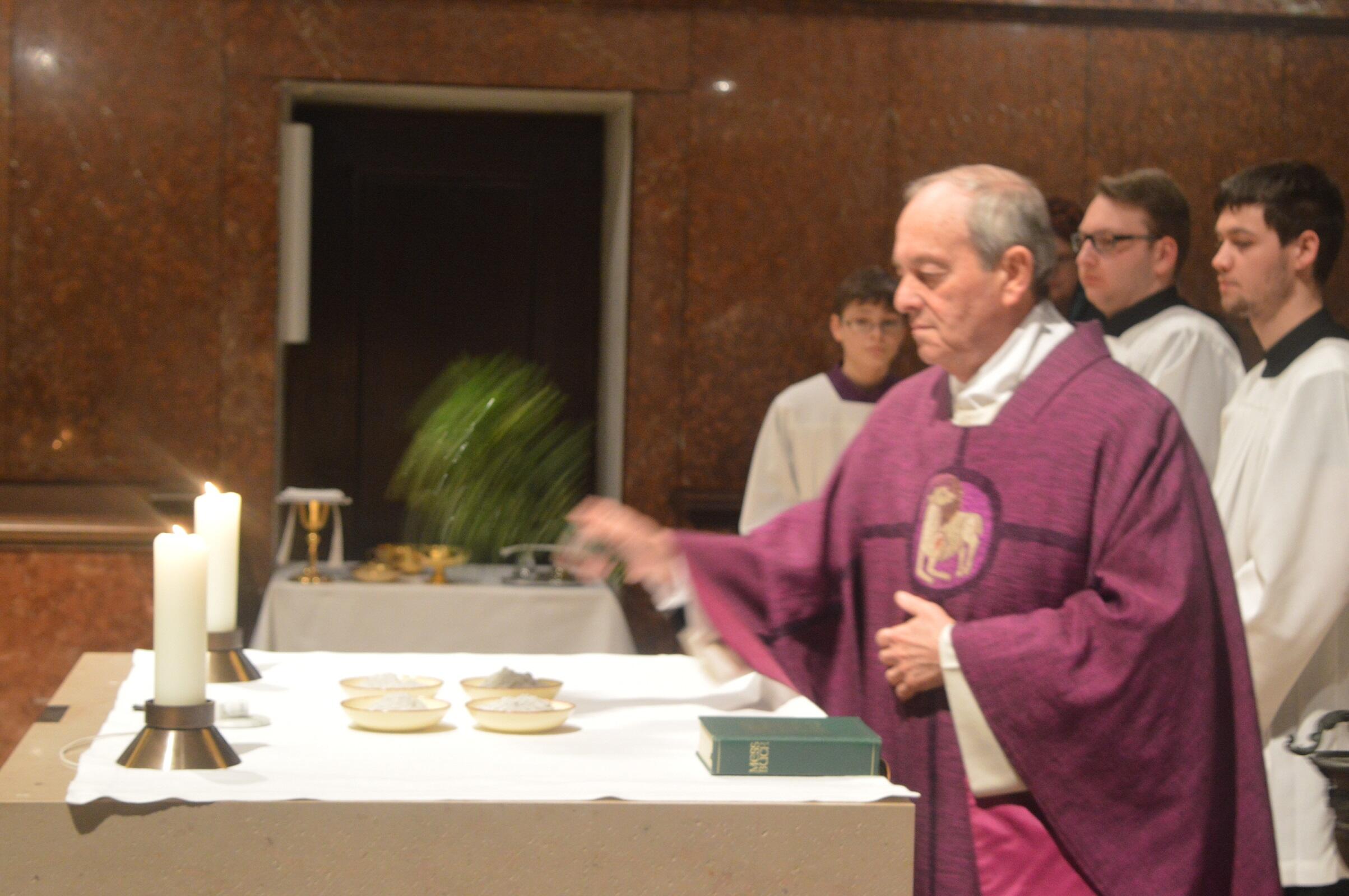 bedenke-mensch-dass-du-staub-bist-und-zum-staub-zurueckkehrst-1406163
