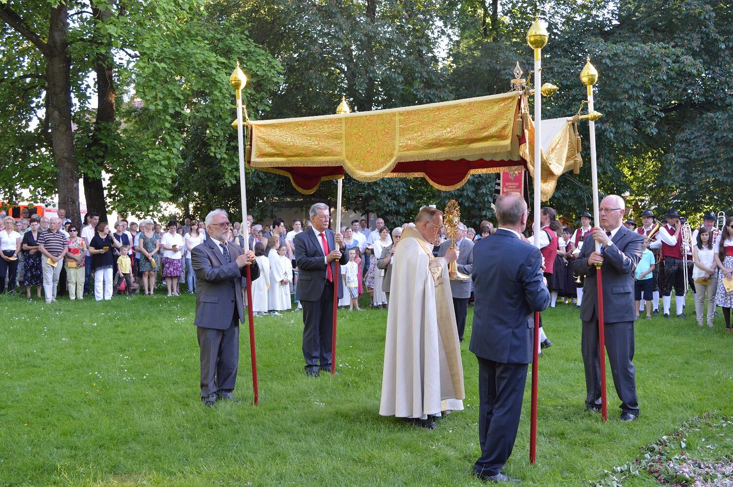 fronleichnam-20151504054