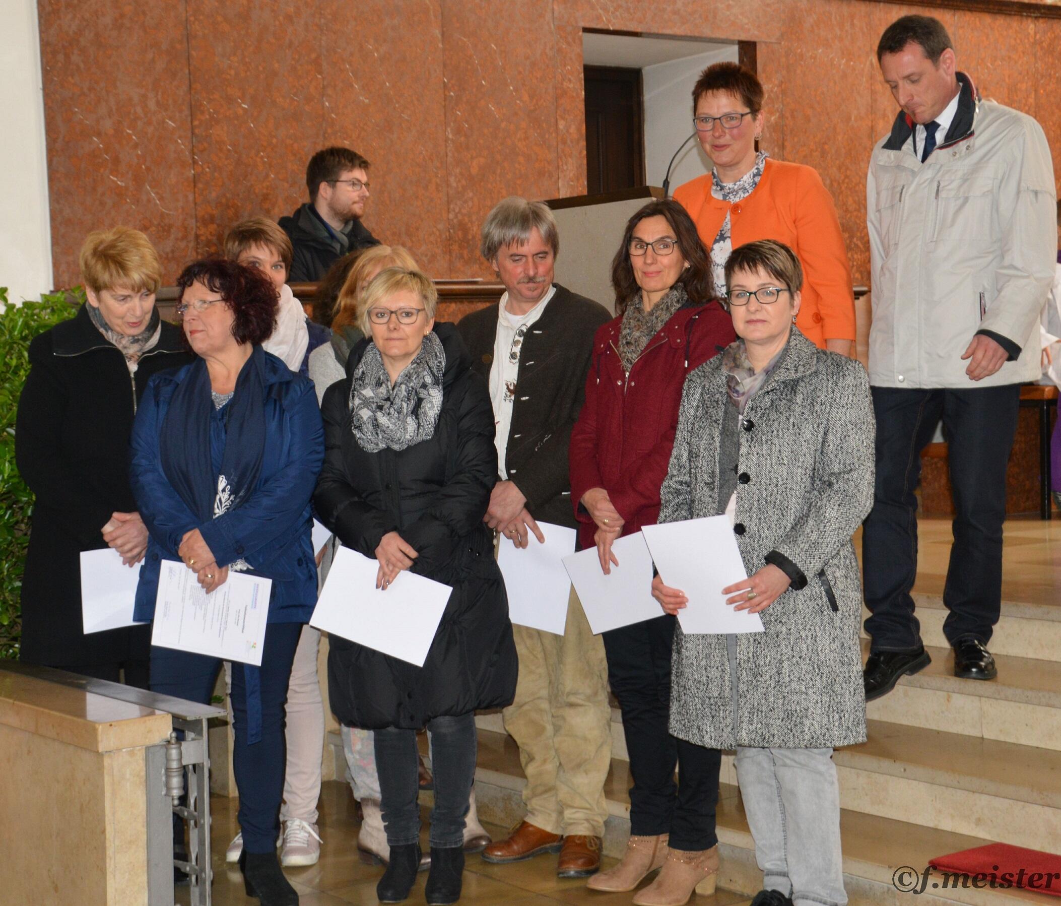 sie-stehen-schwerstkranken-bei-neun-neue-hospizhelfer1873435