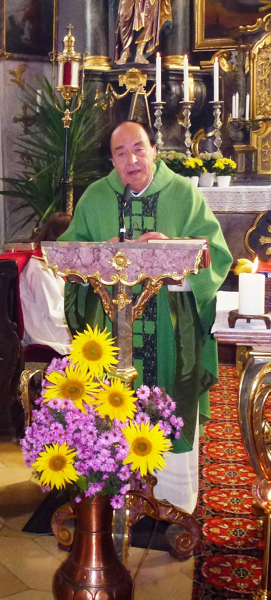 pfarrer-ivan-novosel-seit-40-jahren-priester3110059