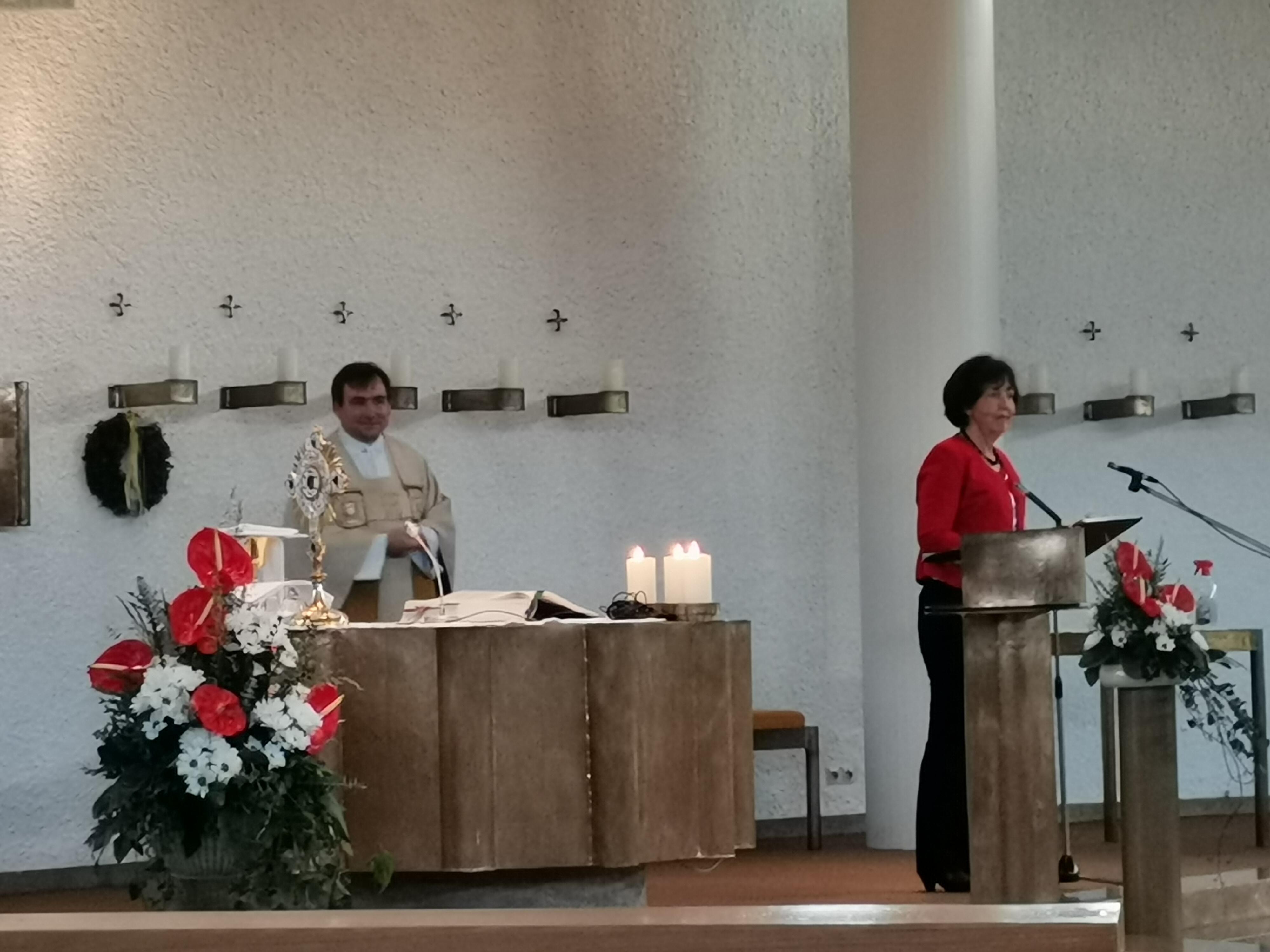 begegnungsgottesdienst-mit-unserem-neuen-h-h-pfarrer-markus-lidel-am-29-053815972