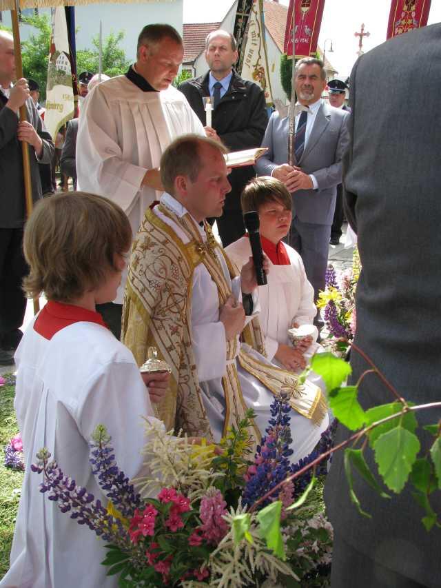 weihbischof-woerner-kommt-zur-visitation1677271