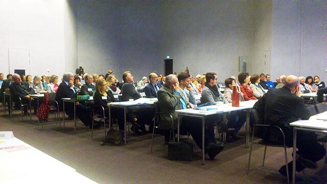 Die Mitglieder der Vollversammlung im Haus St. Ulrich.