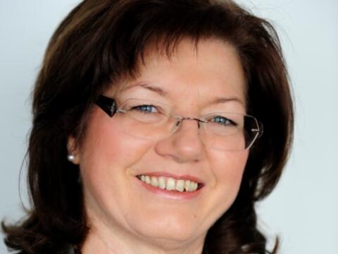 schuetz_hildegard_raw8840_web3-43389105